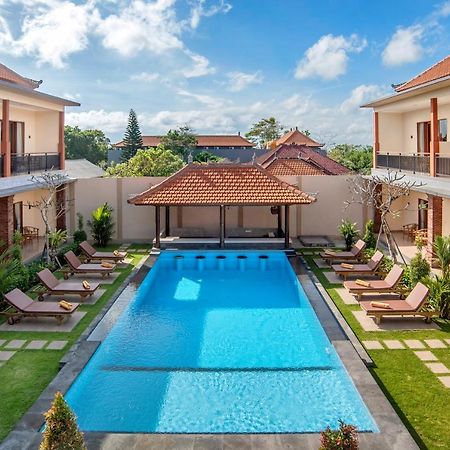 Tom'S Inn Pecatu Uluwatu Exteriör bild