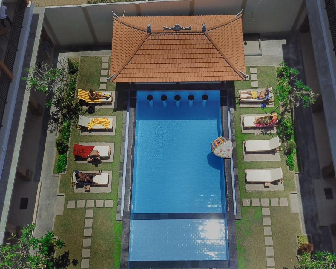 Tom'S Inn Pecatu Uluwatu Exteriör bild